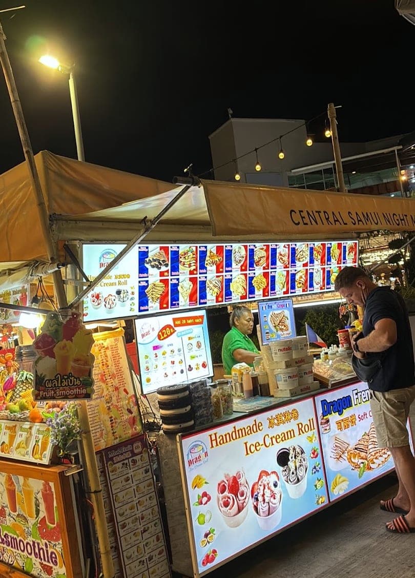 Chaweng Night Market in G3M6+458, 171, Tambon Bo Put, Ko Samui District, Surat Thani 84320, Thailand