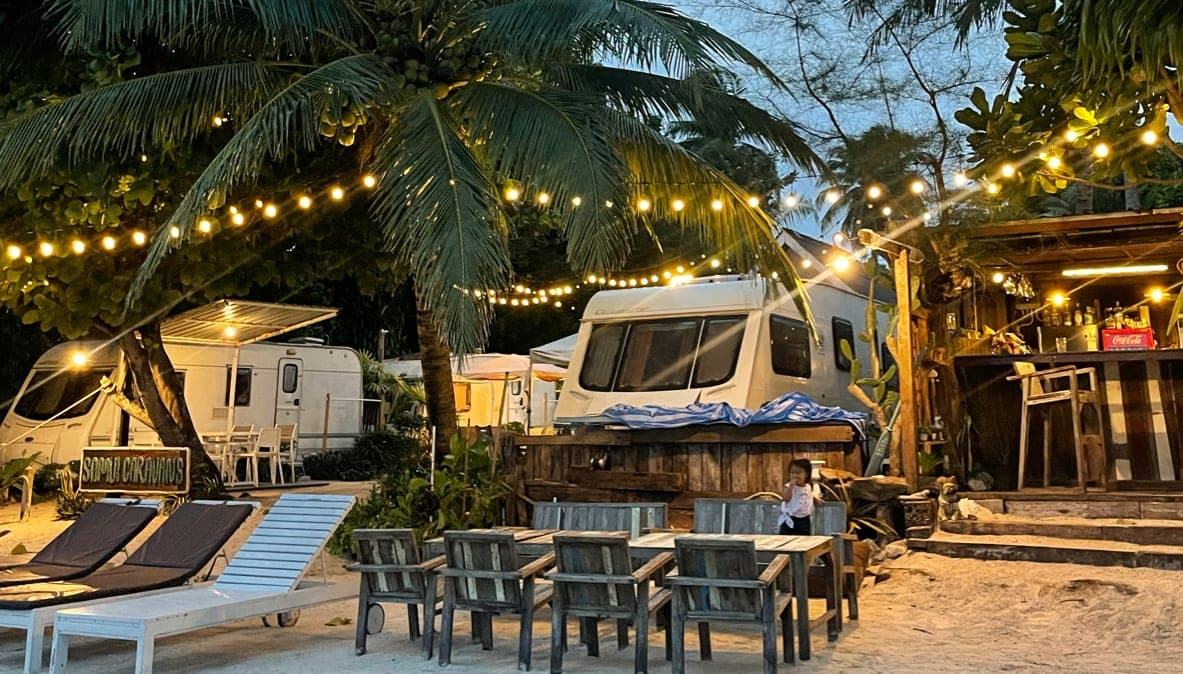 LiL Rustique Bar in 35 2, Tambon Na Mueang, Ko Samui District, Surat Thani 84140