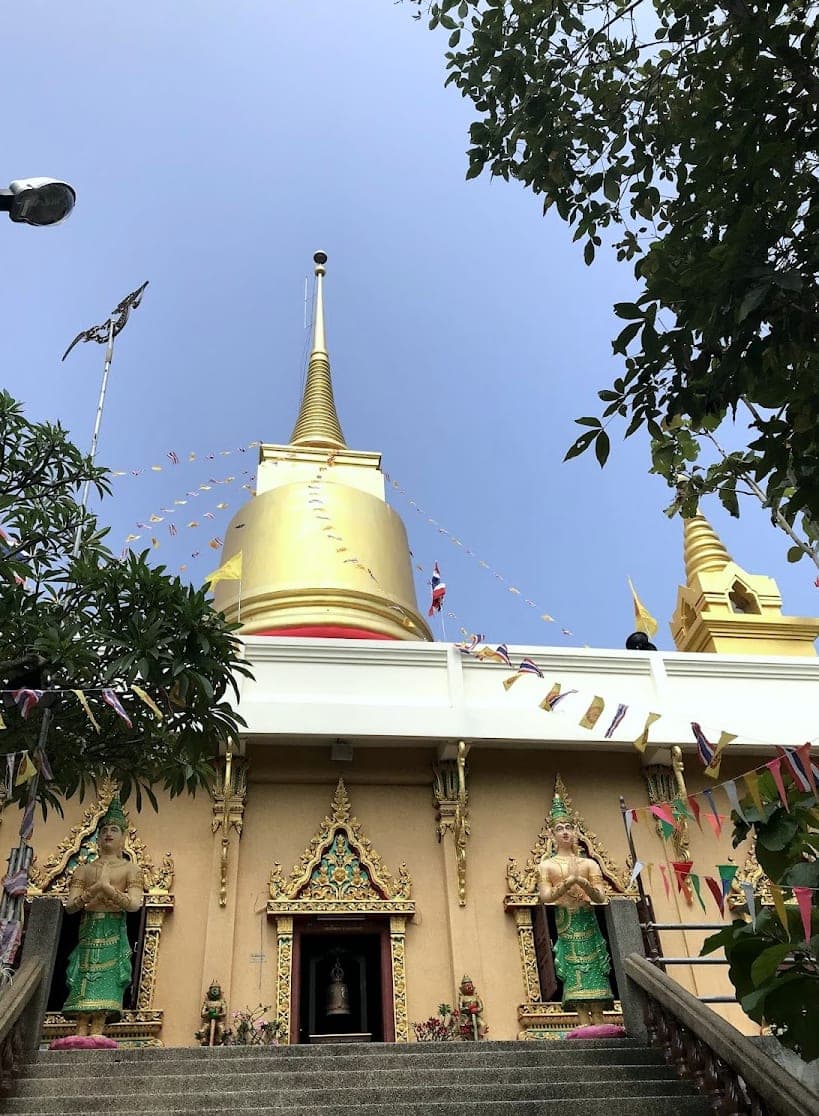 เจดีย์ศรีสุคตคีรี (เจดีย์เขาหัวจุก) in G3P5+RGX, Tambon Bo Put, Ko Samui District, Surat Thani 84320, Thailand
