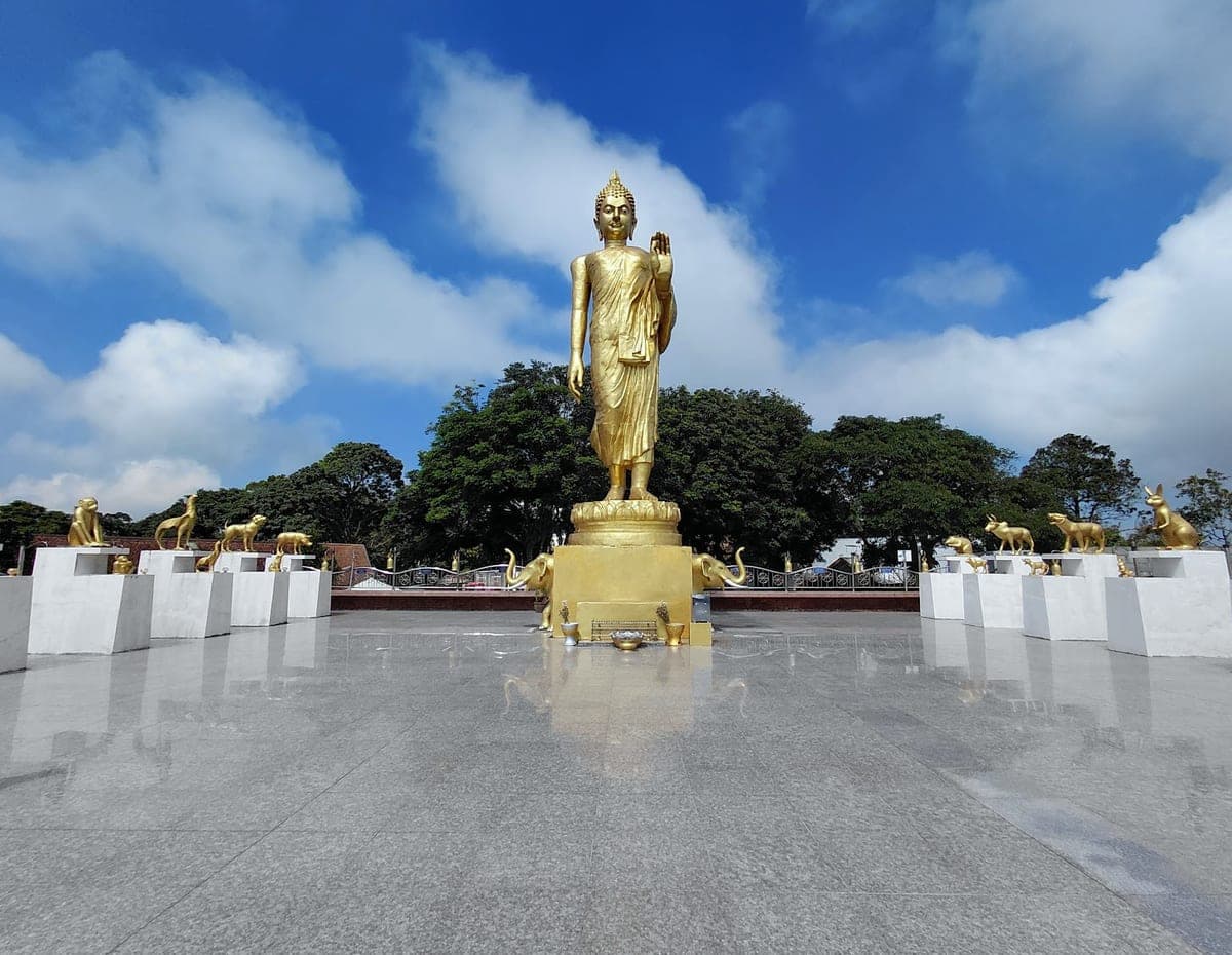 Pra Buddha Dīpankara in G224+QCM, Tambon Na Mueang, Ko Samui District, Surat Thani 84310, Thailand
