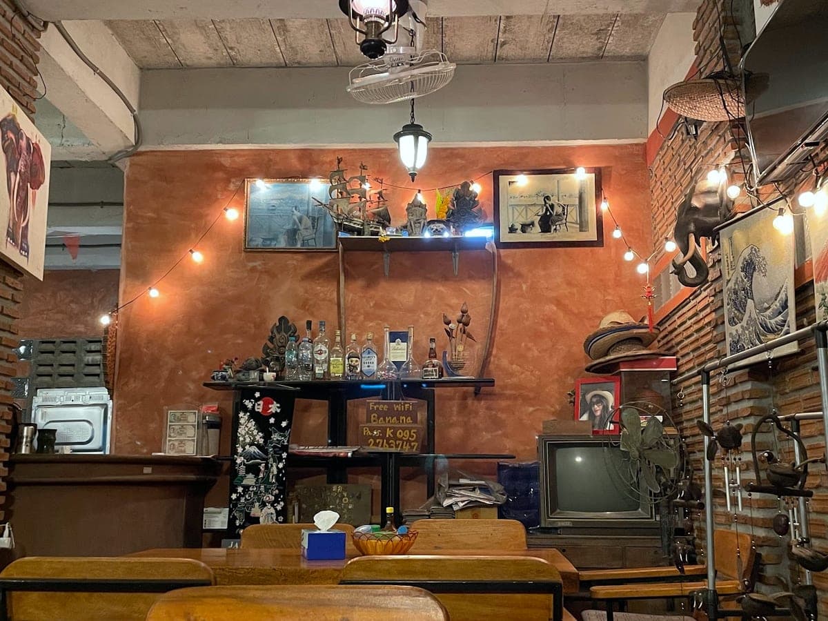 Thang Long House in HXH6+Q96, Tambon Mae Nam, Ko Samui District, Surat Thani 84330